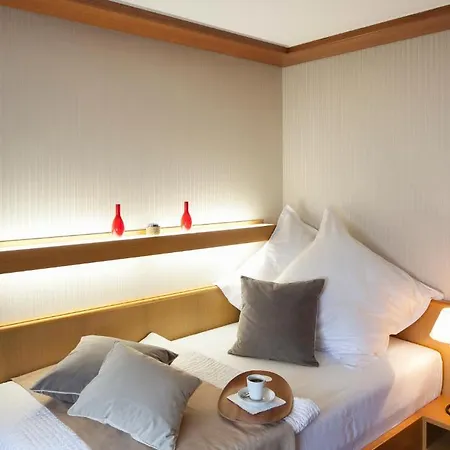 Drei Morgen Hotel