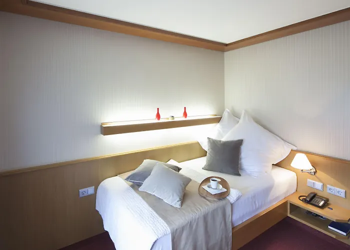 Drei Morgen لينفلدن اشتردين