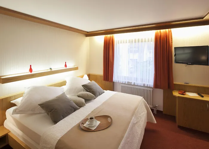 Drei Morgen فندق