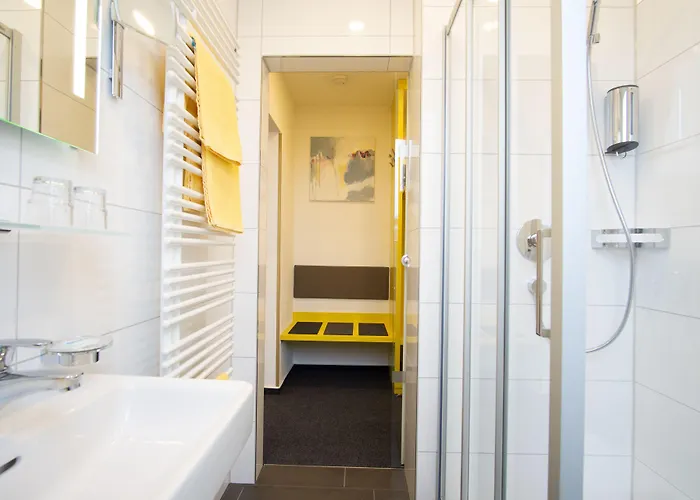 Drei Morgen 3* لينفلدن اشتردين